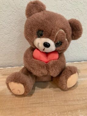 Vintage 1984 Applause Sweetheart Bear Plush Heart Patch Valentine Brown Korea